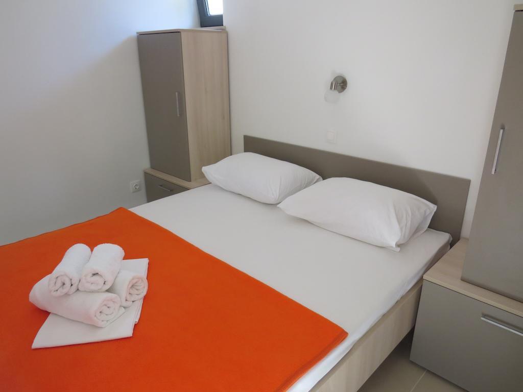 ביוגראד נה מורו Camping Mia Bungalow & Mobile Home חדר תמונה